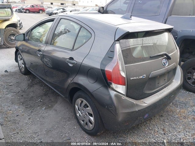 Toyota Prius C Two 2015 JTDKDTB37F1101187 Image 3