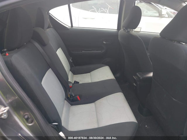 Toyota Prius C Two 2015 JTDKDTB37F1101187 Image 8