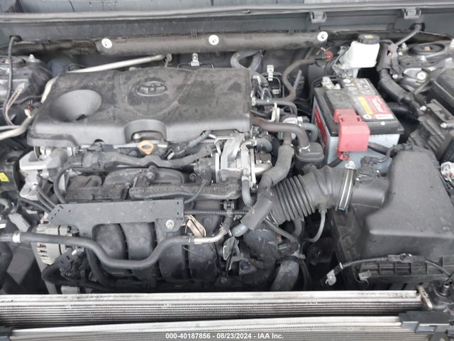 Toyota RAV4 LE 2019 2T3H1RFV3KW042121 Image 10