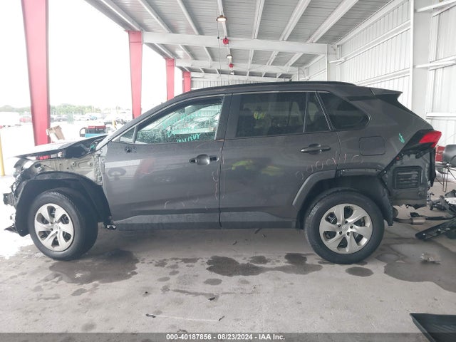 Toyota RAV4 LE 2019 2T3H1RFV3KW042121 Image 15