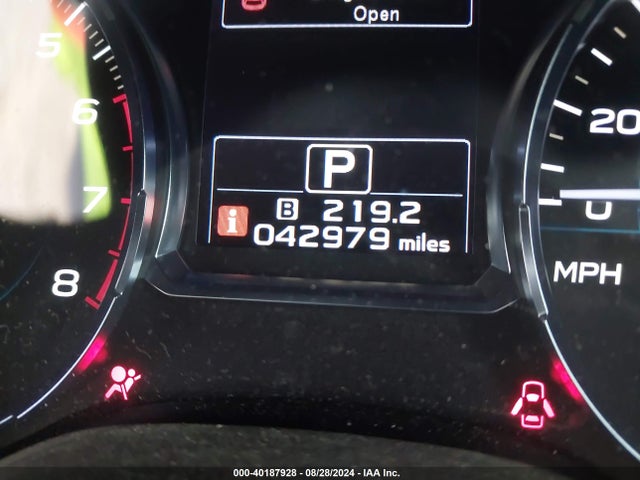 Subaru Forester 2.5i Limited 2017 JF2SJAJC9HH492837 Image 16
