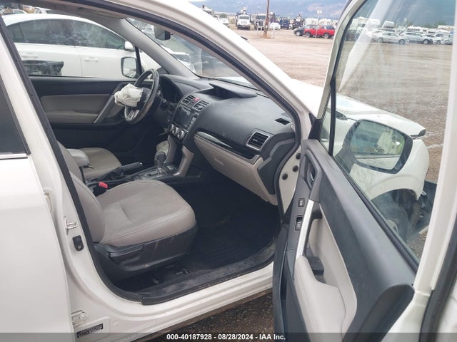 Subaru Forester 2.5i Limited 2017 JF2SJAJC9HH492837 Image 5