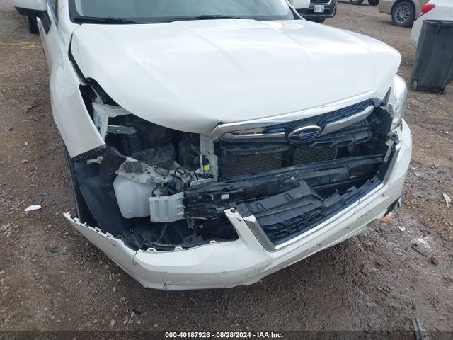 Subaru Forester 2.5i Limited 2017 JF2SJAJC9HH492837 Image 6