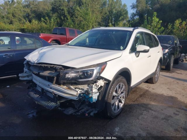 4S4BSETC3J3305221 Subaru Outback 3.6r Touring