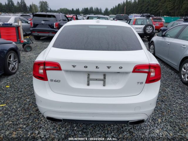 YV126MFK0G2395605 Volvo S60 T5 Drive-e Premier
