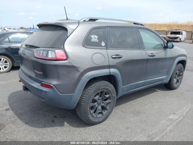 1C4PJMBXXKD227673 Jeep Cherokee Trailhawk 4x4