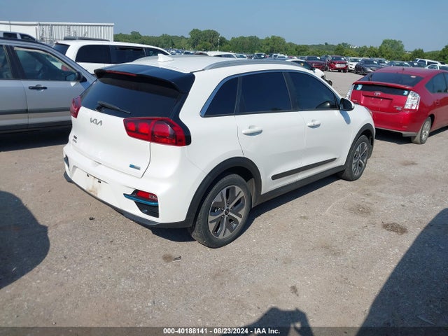 KNDCC3LGXN5124804 KIA Niro Ev Ex
