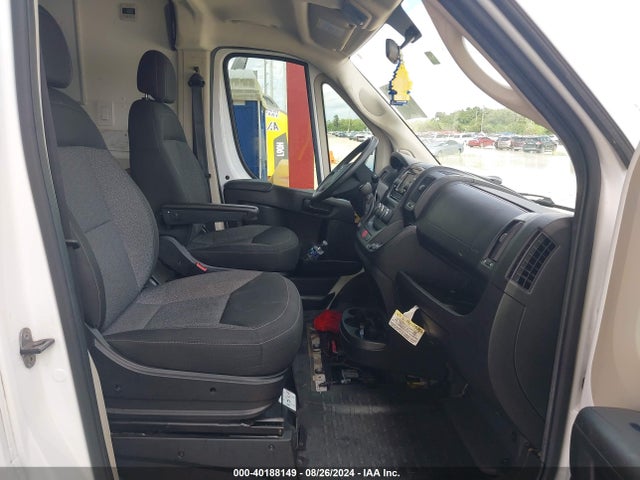 3C6TRVBGXKE547563 RAM Promaster 1500 High Roof 136 Wb