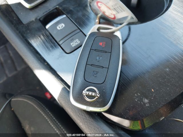 5N1BT3AA4RC684017 Nissan Rogue S Fwd