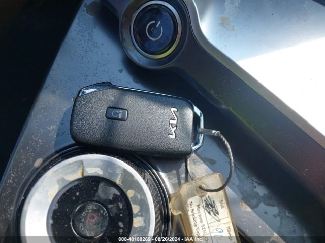 KNDC34LA8P5604098 KIA Ev6 Wind