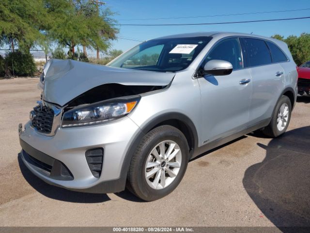 5XYPGDA52KG564340 KIA Sorento 3.3l Lx