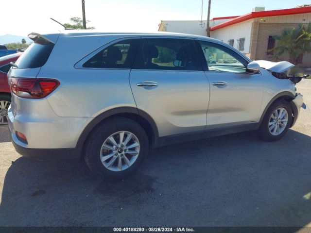 5XYPGDA52KG564340 KIA Sorento 3.3l Lx