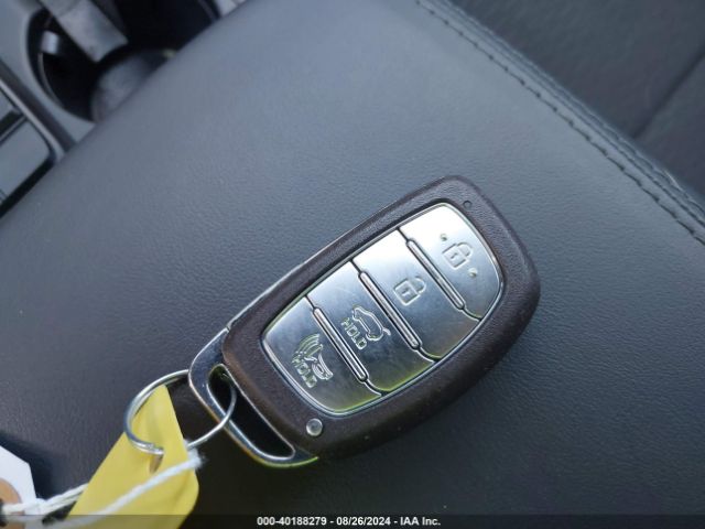 KM8J33AL2MU360984 Hyundai TUCSON SEL