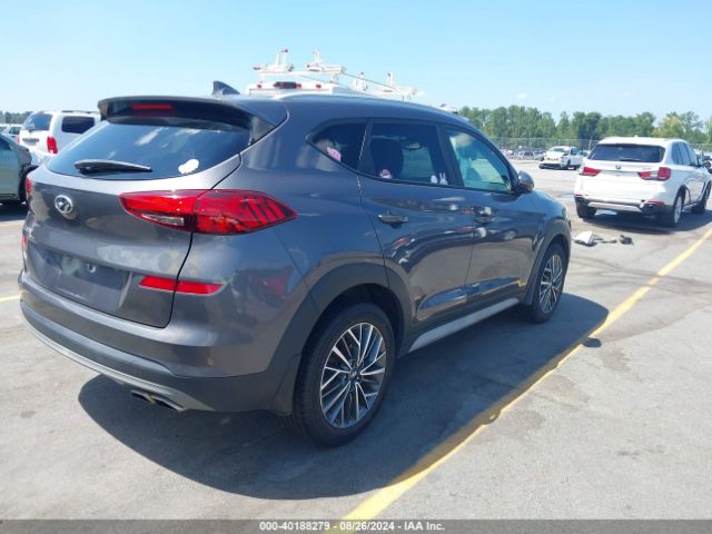 KM8J33AL2MU360984 Hyundai TUCSON SEL