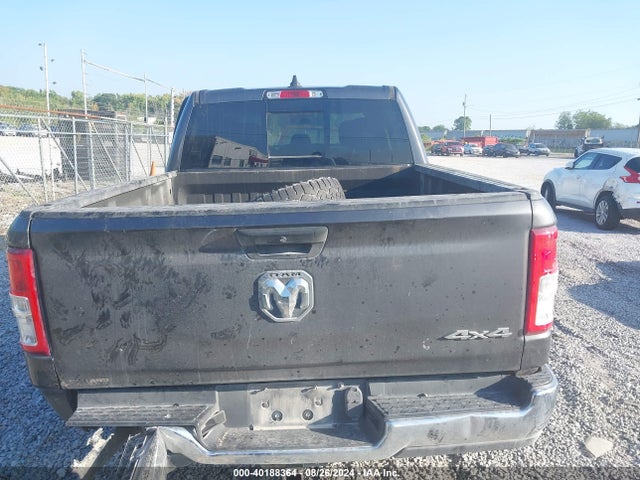 1C6SRFGT4KN640632 RAM 1500 Tradesman  4x4 5'7 Box