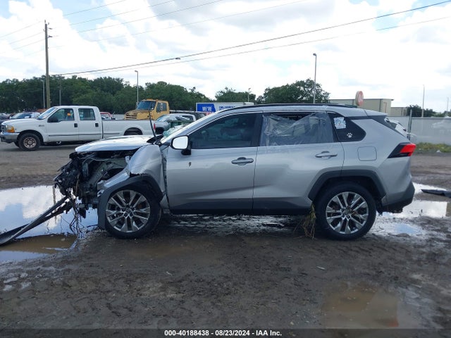 Toyota Rav4 Xle Premium 2023 2T3C1RFV3PC247070 Image 14
