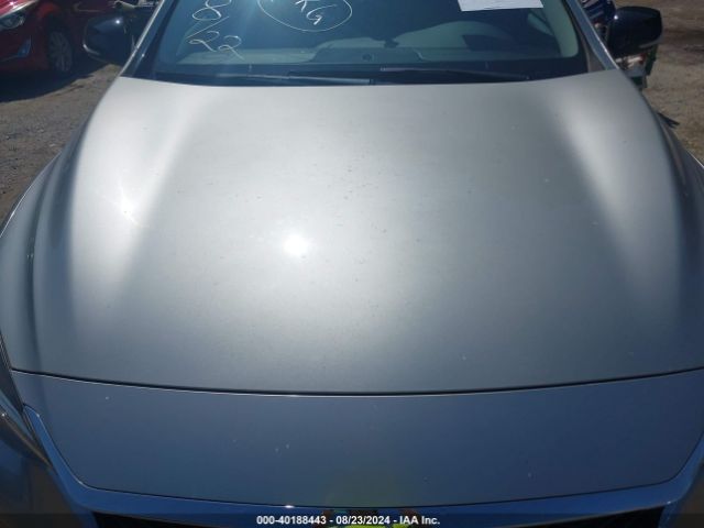 SJKCH5CR9JA060039 Infiniti Qx30 Luxury