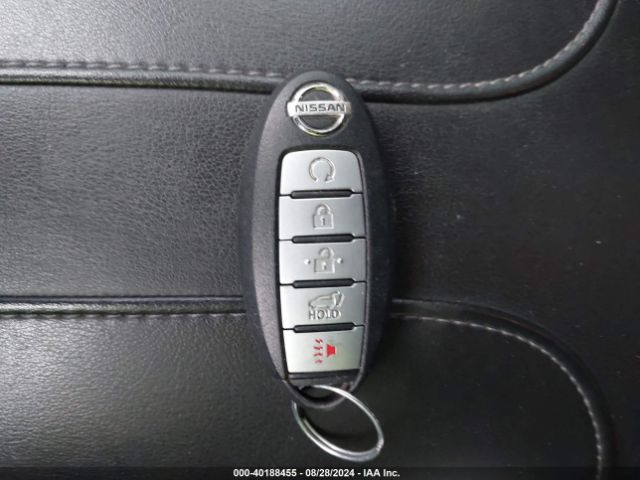 5N1AT2MV1JC742822 Nissan Rogue Sl