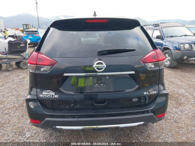 5N1AT2MV1JC742822 Nissan Rogue Sl