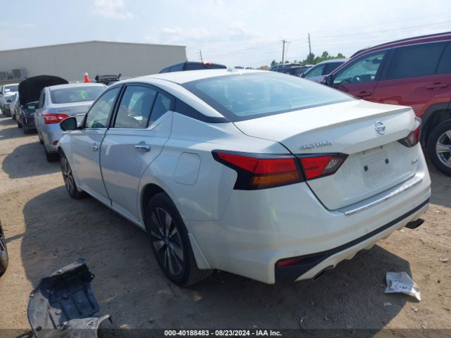 1N4BL4DW0NN403109 Nissan Altima Sv Intelligent Awd