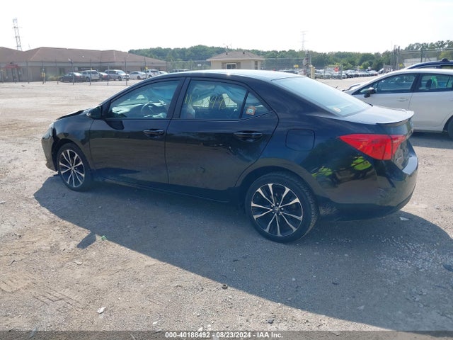 Toyota COROLLA SE 2018 2T1BURHEXJC009524 Image 3