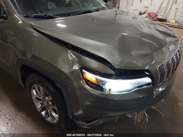 1C4PJMLBXKD212996 Jeep Cherokee Latitude Plus 4x4