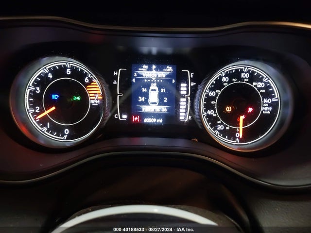 1C4PJMLBXKD212996 Jeep Cherokee Latitude Plus 4x4
