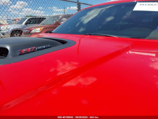 2C3CDZFJ6GH284671 Dodge Challenger 392 Hemi Scat Pack Shaker