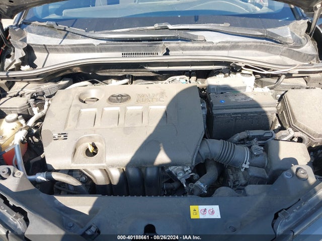 Toyota C-HR XLE 2018 NMTKHMBX2JR054562 Image 10