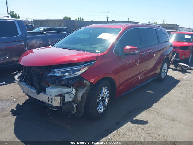 Toyota Sienna Platinum 2022 5TDESKFC0NS053296 Image 2