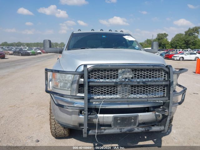 3C6UR5HL0JG378620 RAM 2500 Tradesman  4x4 8' Box