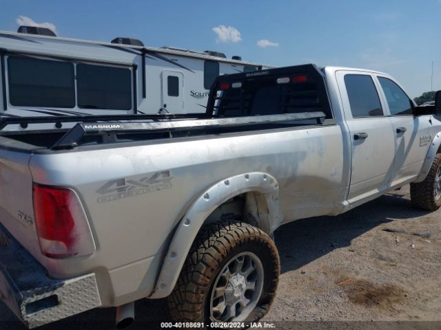3C6UR5HL0JG378620 RAM 2500 Tradesman  4x4 8' Box