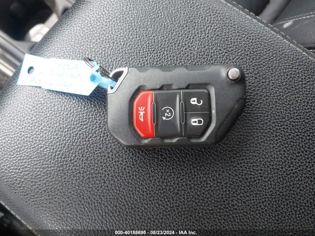 1C6HJTAG5LL112669 Jeep Gladiator Sport S 4x4