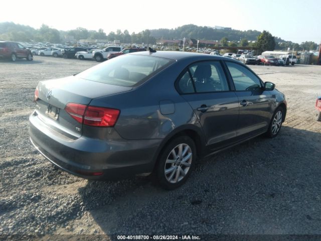 3VWD17AJ3FM239253 Volkswagen Jetta 1.8t Se