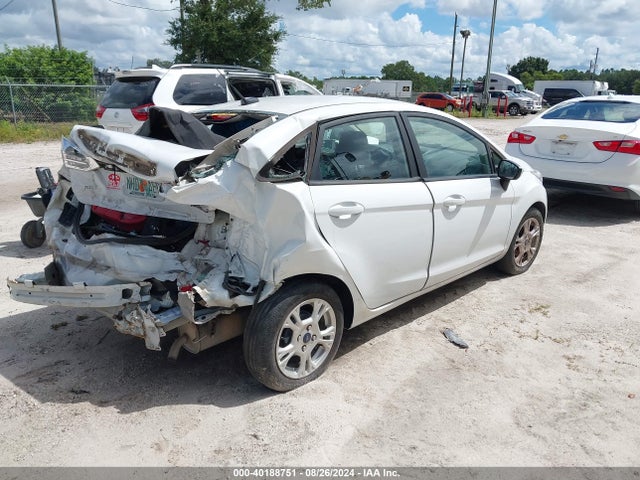 Ford FIESTA SE 2019 3FADP4BJ3KM136686 Image 4