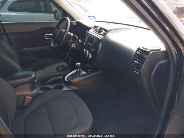 KNDJN2A29G7396027 KIA Soul
