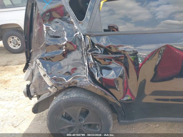 KNDJN2A29G7396027 KIA Soul