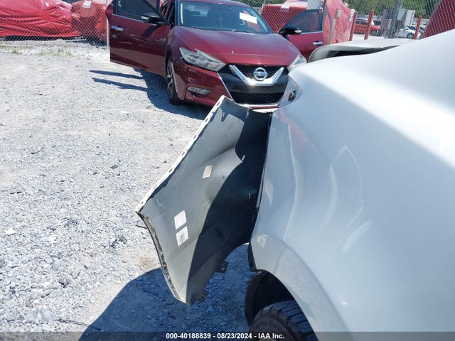 JM1GL1V55H1116686 Mazda Mazda6 Touring