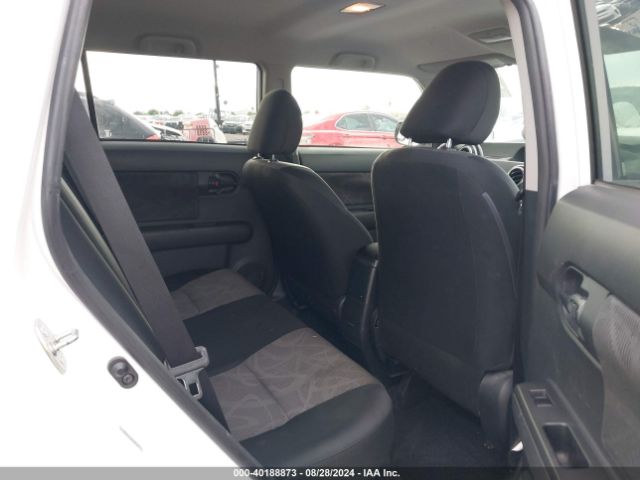 JTLZE4FE7FJ075630 Scion XB