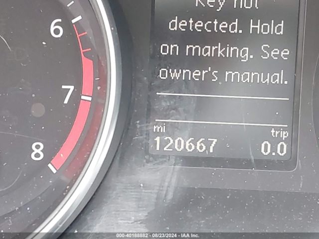1VWBA7A31JC040883 Volkswagen Passat 2.0t Se