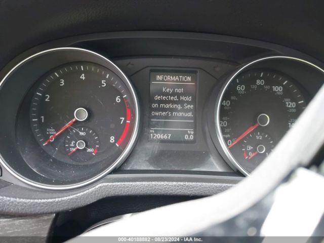 1VWBA7A31JC040883 Volkswagen Passat 2.0t Se
