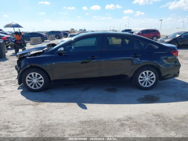 3KPF24AD1ME301225 KIA FORTE FE