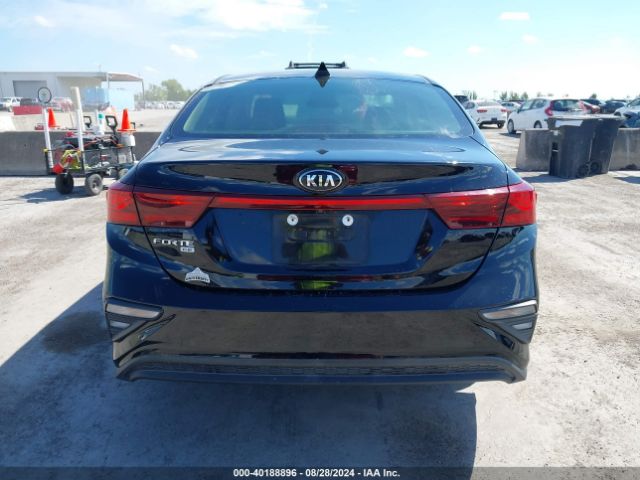 3KPF24AD1ME301225 KIA FORTE FE