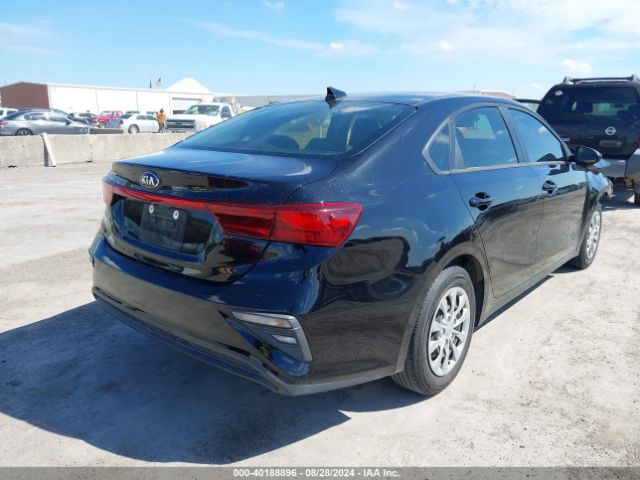 3KPF24AD1ME301225 KIA FORTE FE