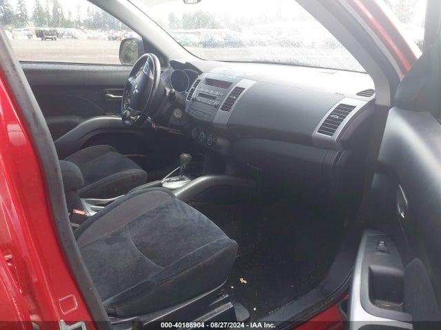 2011 MITSUBISHI OUTLANDER JA4AS2AW0BU028044 Photo 4