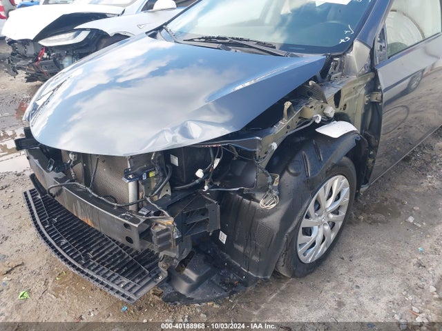 Toyota COROLLA LE 2017 2T1BURHE8HC838991 Image 6