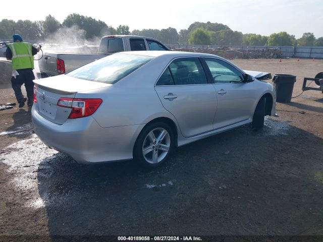Toyota CAMRY SE 2014 4T1BF1FKXEU447162 Image 4