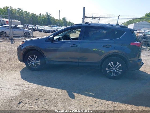 Toyota RAV4 LE 2017 JTMBFREV4HD204238 Image 14
