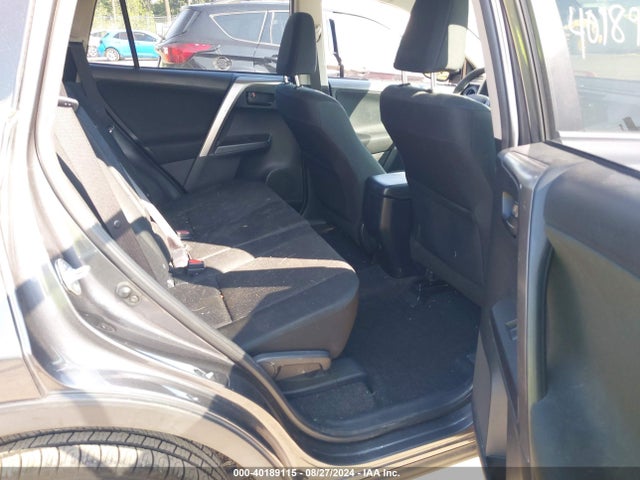 Toyota RAV4 LE 2017 JTMBFREV4HD204238 Image 8