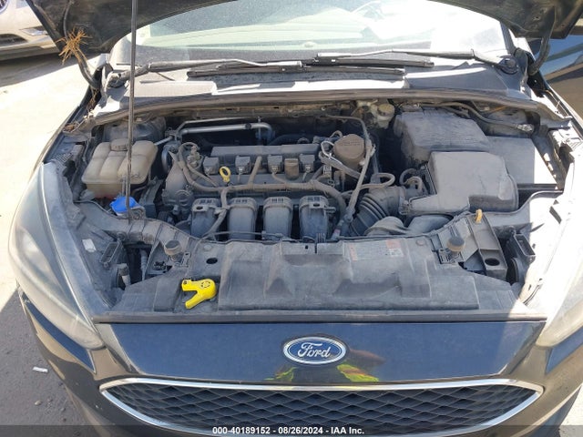Ford FOCUS SE 2015 1FADP3K29FL326826 Image 10